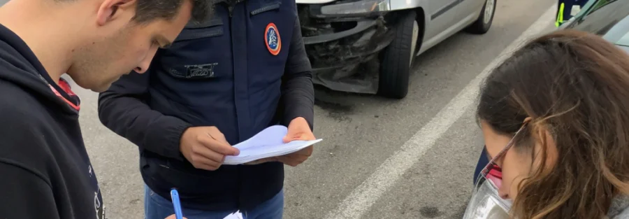 Accident de la Route : Guide Complet du Constat Amiable et Démarches d'Indemnisation-image